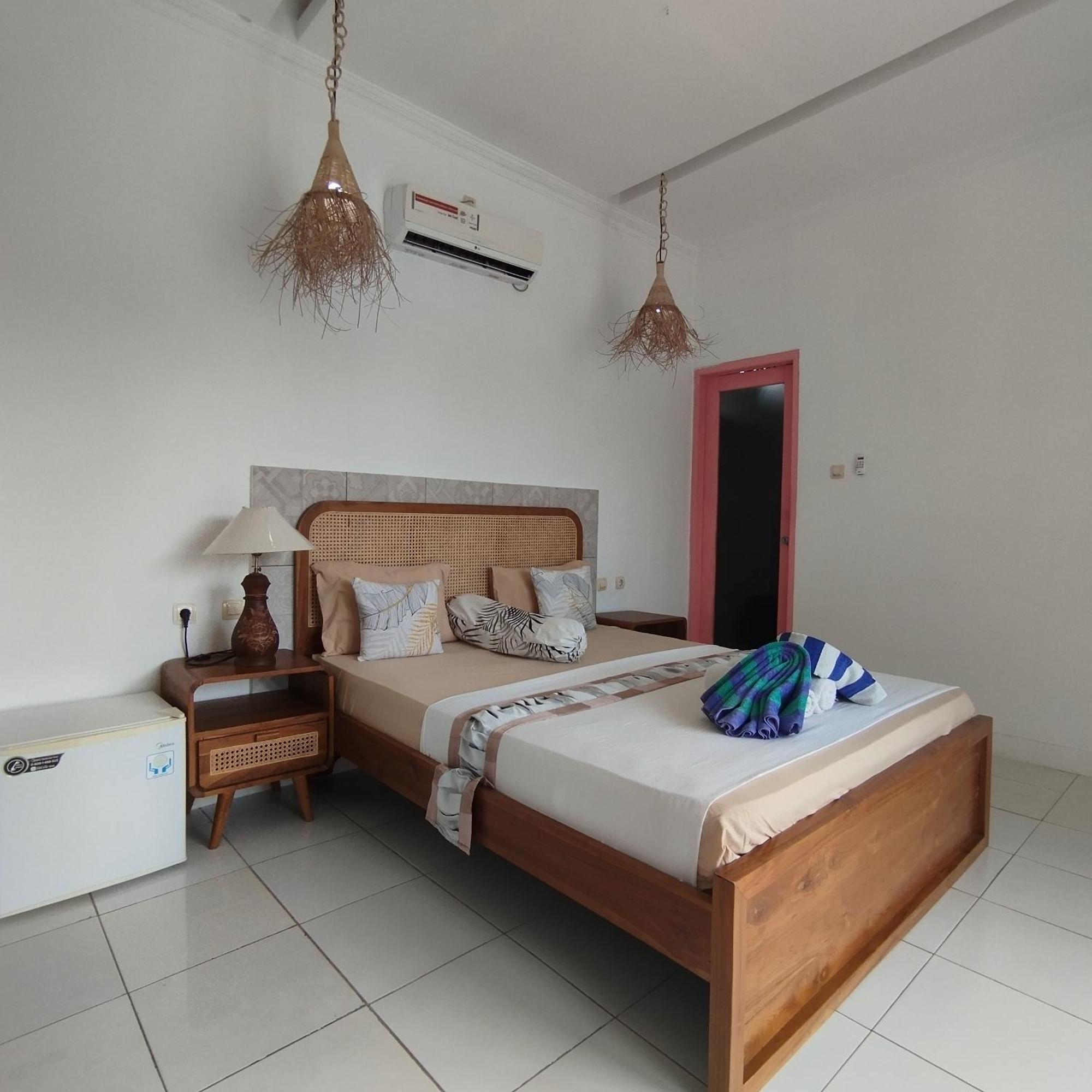 Palm Trees Villas Gili Air Exterior foto